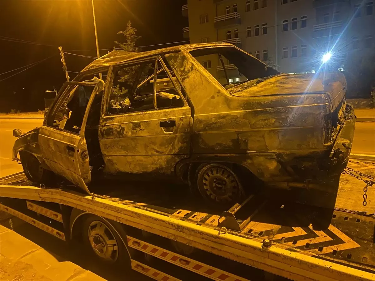 Afyonkarahisar'da Trafik Kazası: 1 Ölü, 4 Yaralı