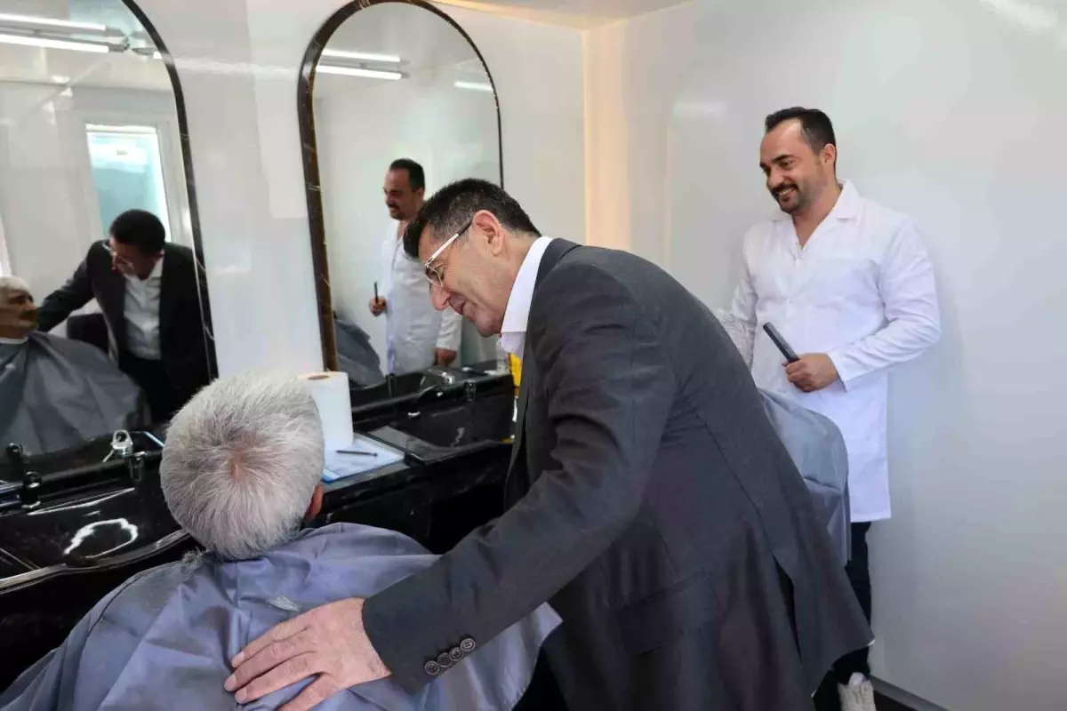 Çekmeköy'de Mobil Kuaför Hizmeti Emekliler ve Özel Gereksinimli Bireyler İçin Yeni Başlangıç