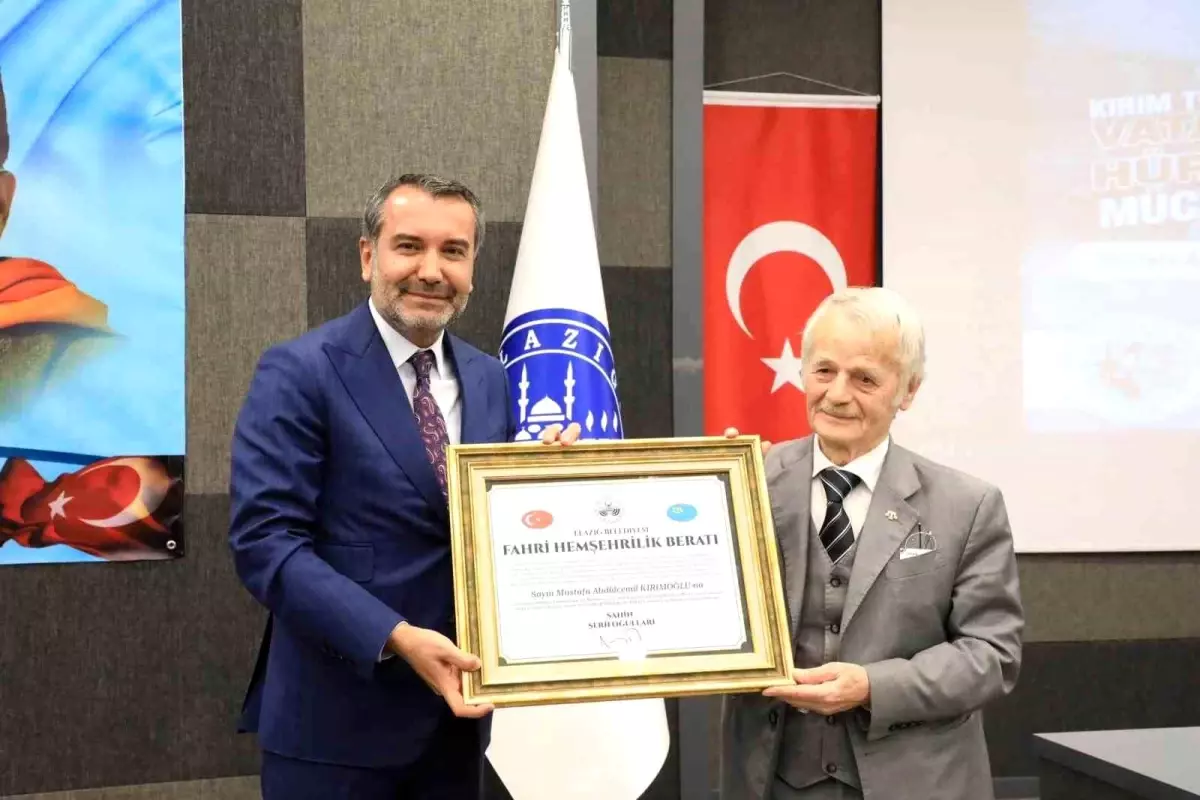 Elazığ'da Kırım Tatar Türklerinin Liderine Fahri Hemşehrilik Beratı