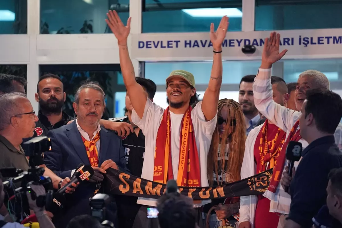 Leroy Sane, Galatasaray ile 3 yıllık sözleşme imzaladı
