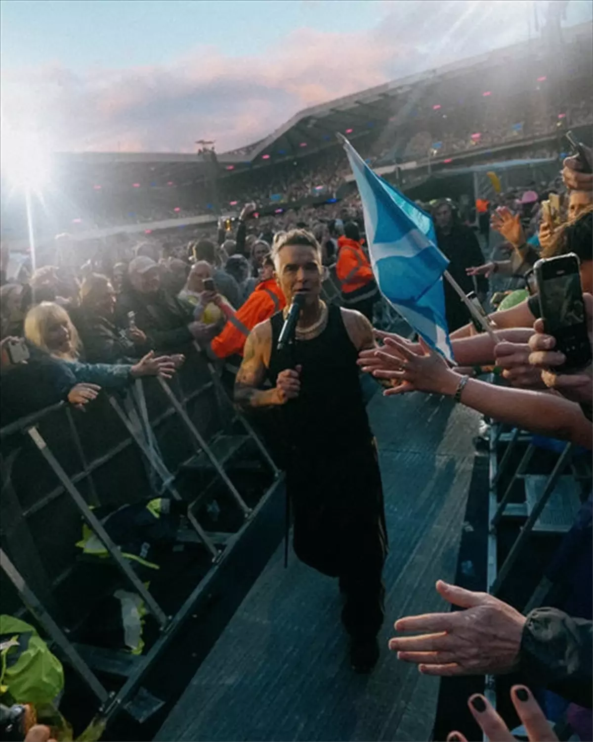 Robbie Williams İstanbul'da Konser Verecek