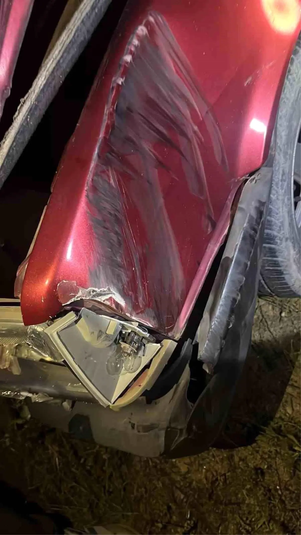 Traktör Sürücüsü Kazadan Kaçamadı