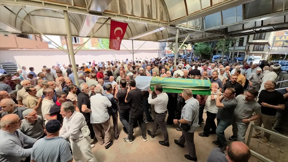 Hayırsever Muzaffer Samda'nın Cenazesi Defnedildi