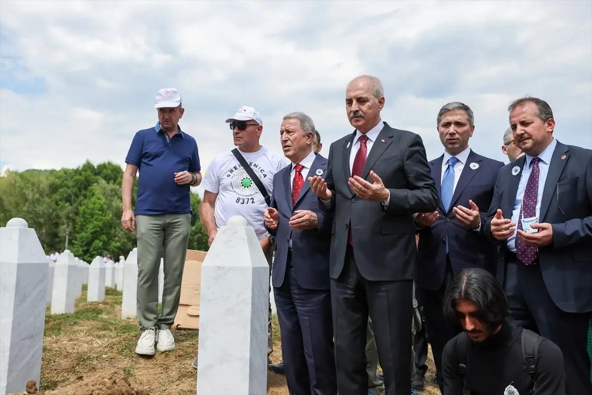 Srebrenitsa Soykırımı'nın 7 kurbanı daha defnedildi